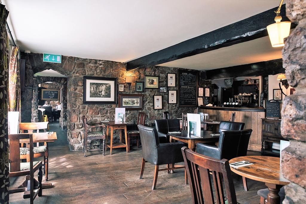 Rose And Crown Hotell Porthcawl Eksteriør bilde