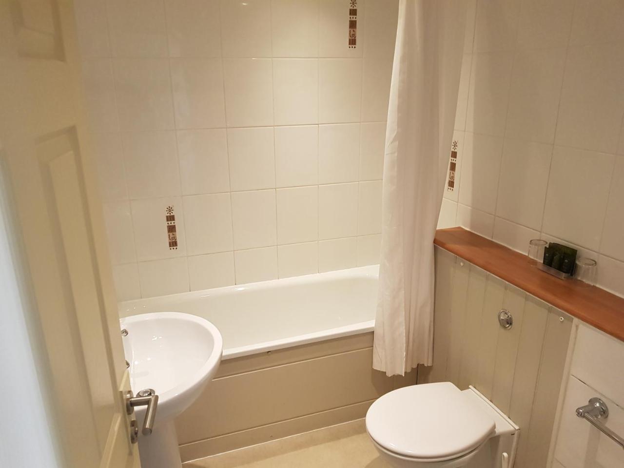 Rose And Crown Hotell Porthcawl Eksteriør bilde