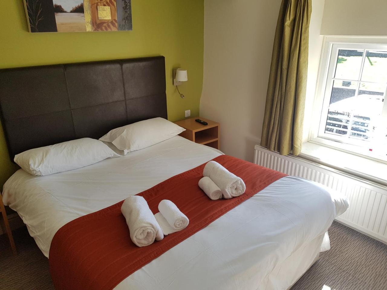 Rose And Crown Hotell Porthcawl Eksteriør bilde