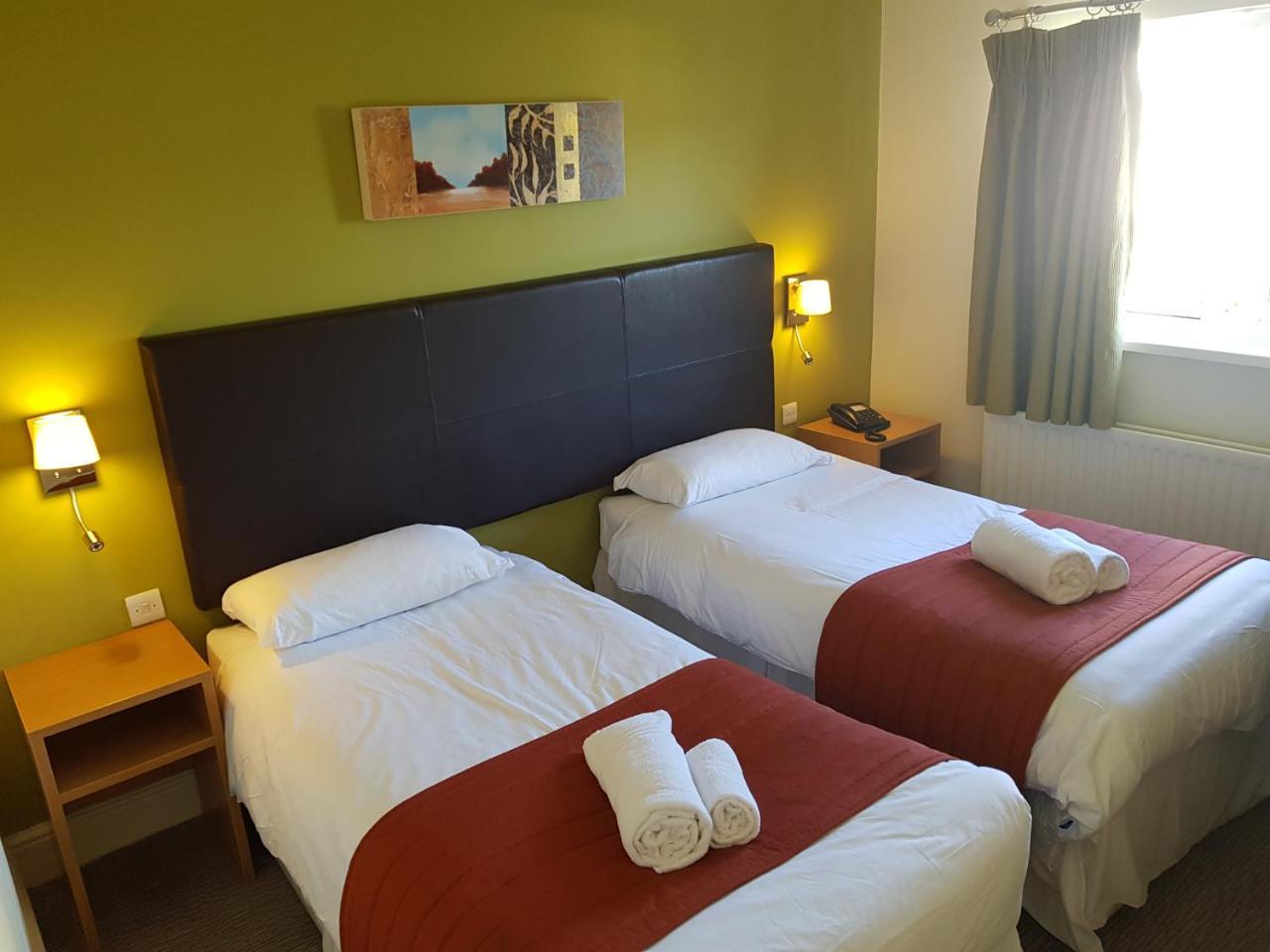 Rose And Crown Hotell Porthcawl Eksteriør bilde